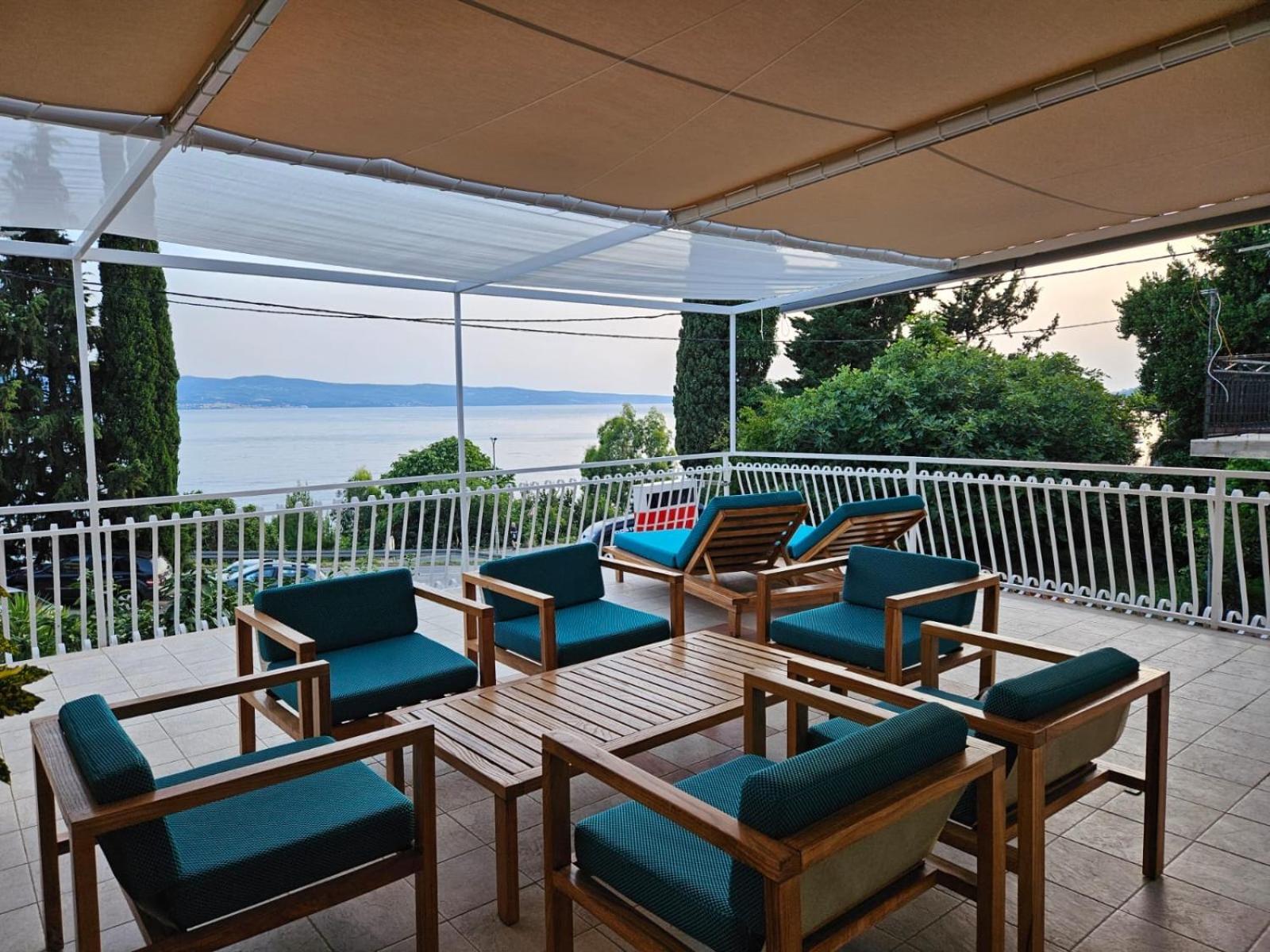 Apartments Gabi Omiš Zewnętrze zdjęcie